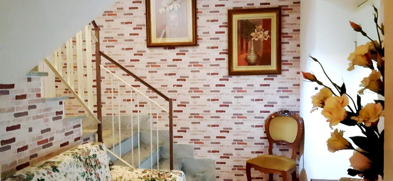 Апартаменты A Casa Di Carla Террачина Экстерьер фото