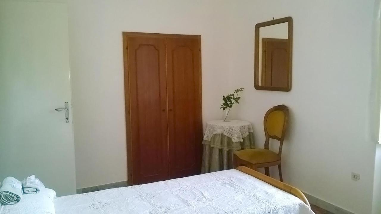 Апартаменты A Casa Di Carla Террачина Экстерьер фото